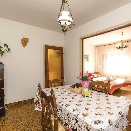 1 Bedroom Cozy In شقة