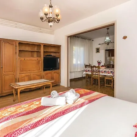 1 Bedroom Cozy In * بولا