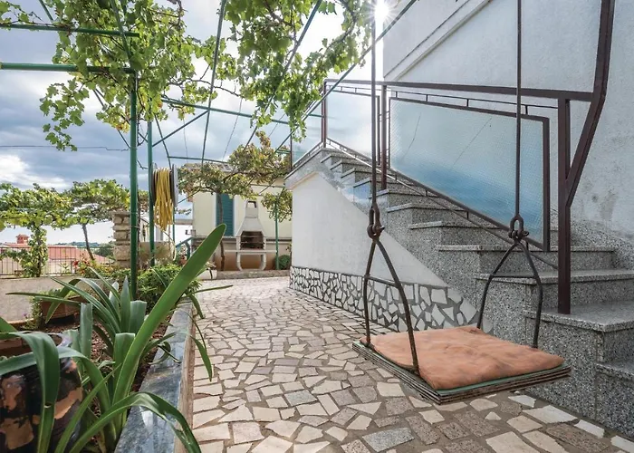 Awesome In With Wifi Apartment Pula